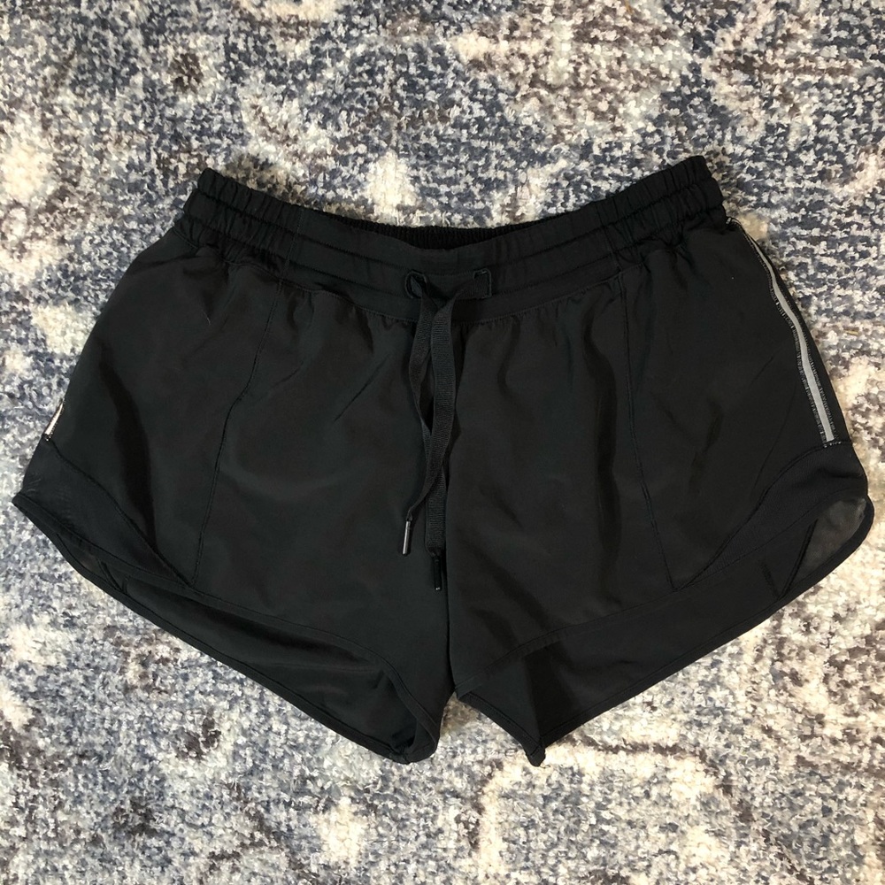 Lululemon Hotty Hot Short 4”